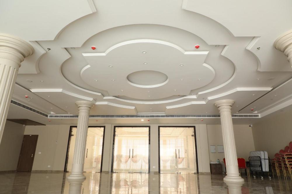 the diamond hotel and banquet