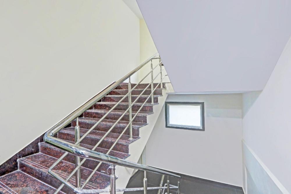 super townhouse la vista inn grand hotel