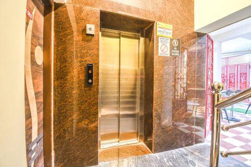 super hotel o airport residency