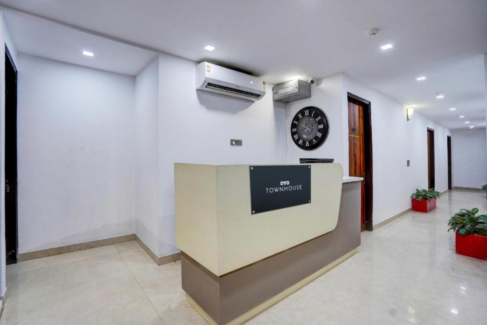 hotel vasundhara suits