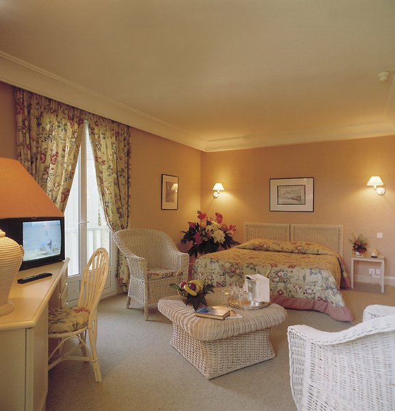 logis hotels hotel et restaurant domaine de fompeyre