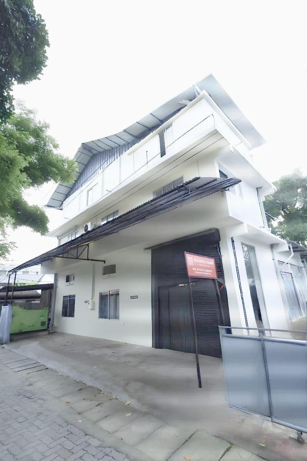 kallungal square edapally