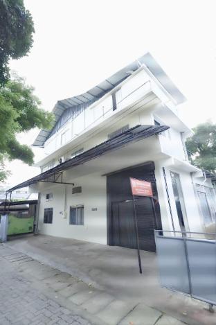 kallungal square edapally