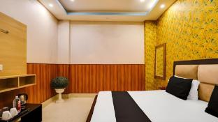 hotel aadhya and restaurant