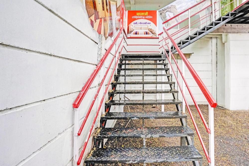 hotel o balaji executive lodging