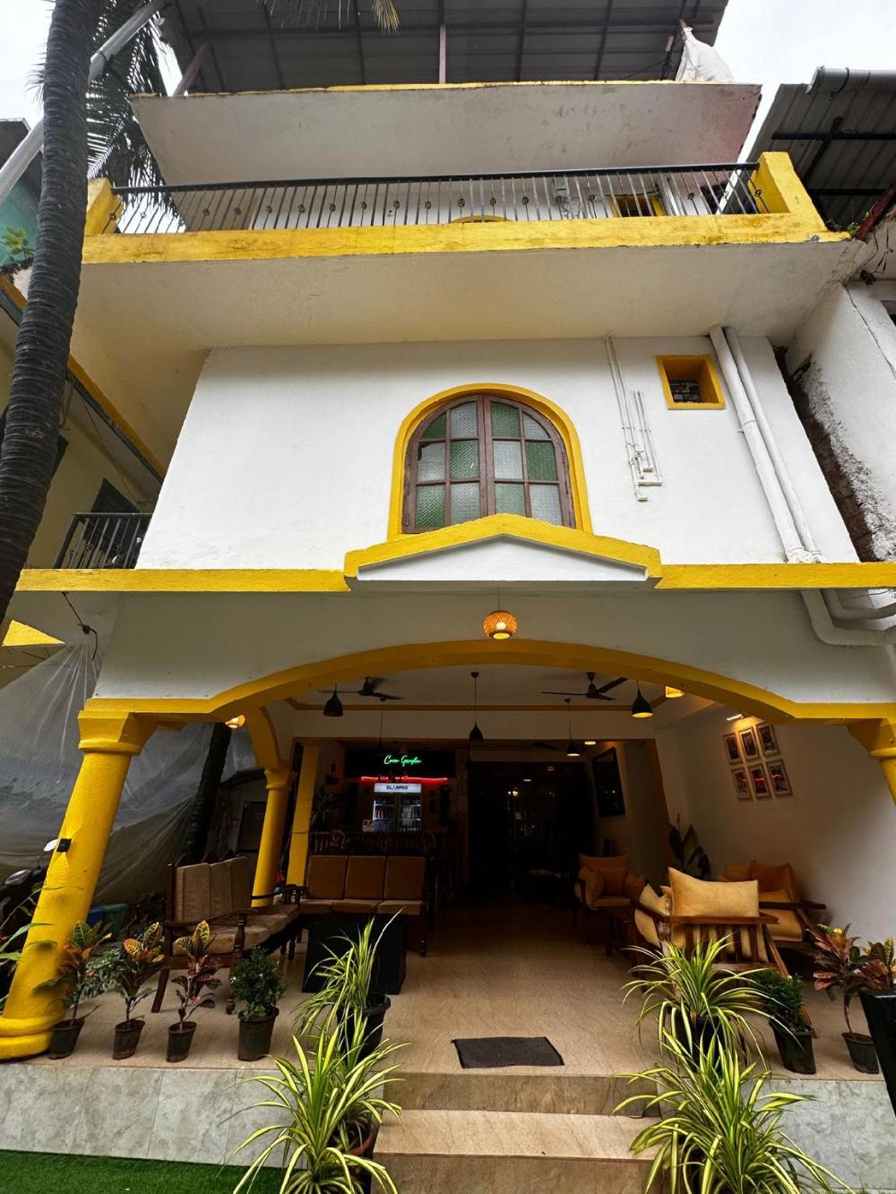 coco garden 04 minutes to calangute beach