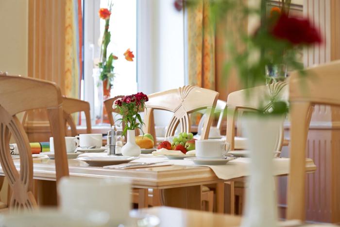 city partner hotel adria