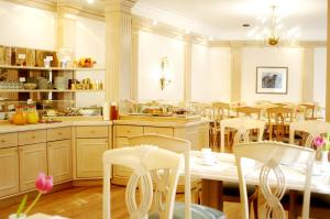 city partner hotel adria