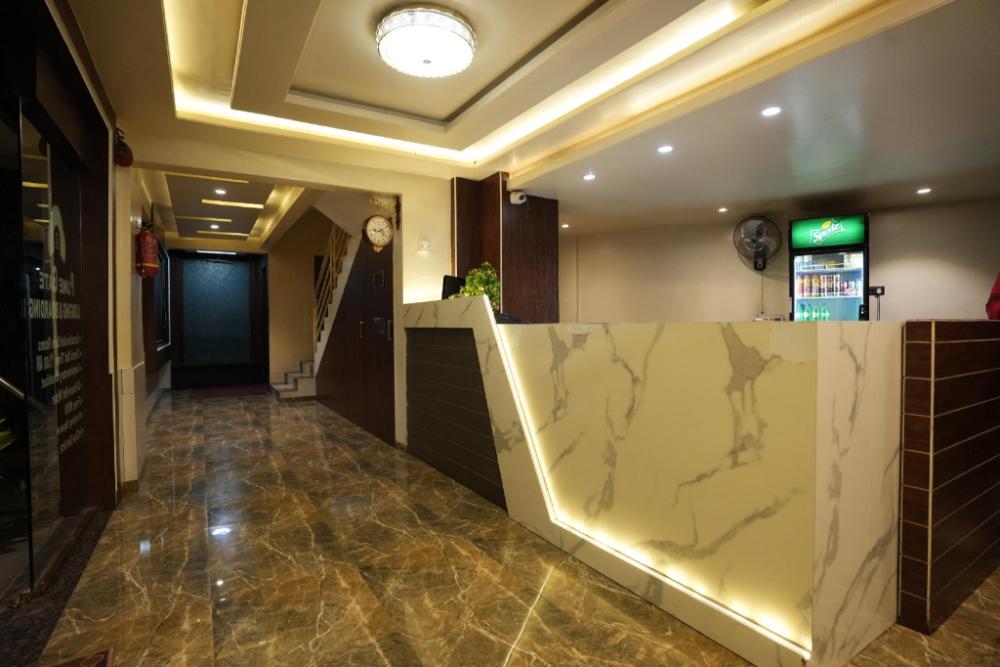 pune gate lodging and boarding