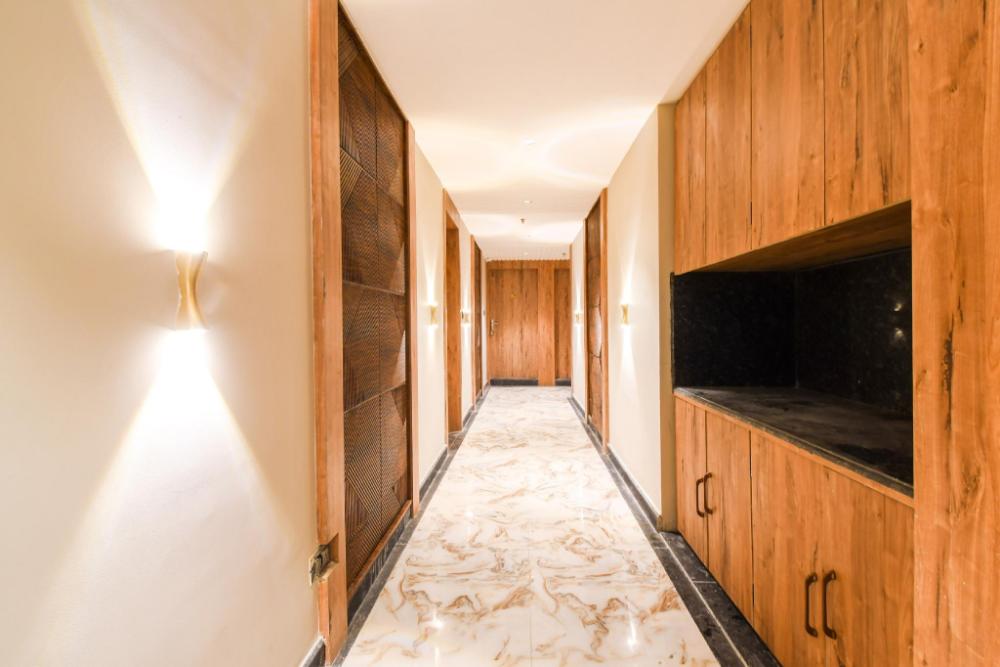 super hotel o krishna regency