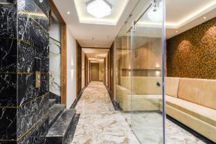 super hotel o krishna regency