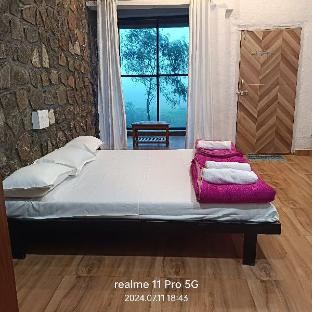 umbartha resort naneghat