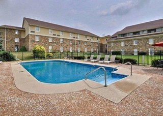Quality Inn & Suites Bedford West,Bloomington>>Bedford,3 star