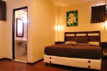 bemo corner guest house