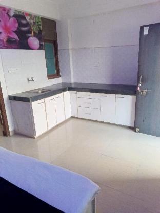 golden fern hotel and service apartment