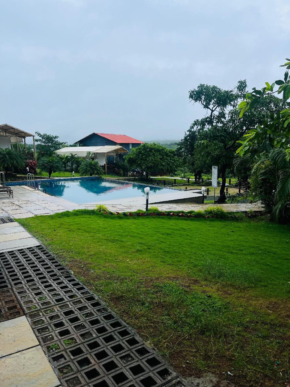 aqua glass by canvas resort