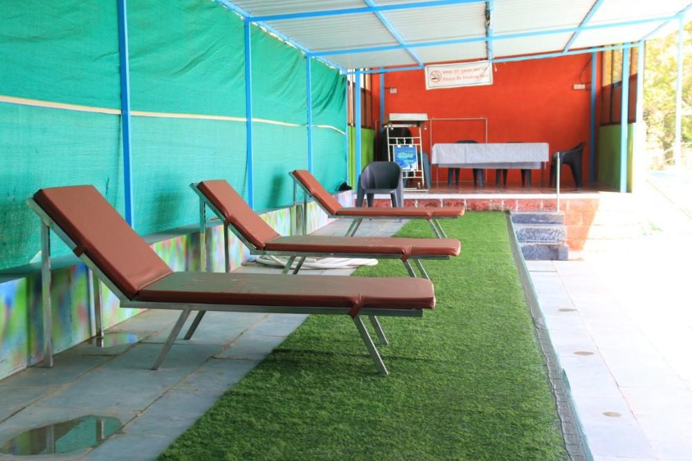 dahigaon lake resort karjat