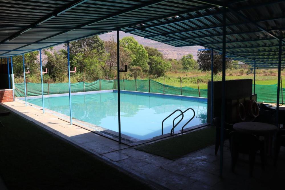 dahigaon lake resort karjat