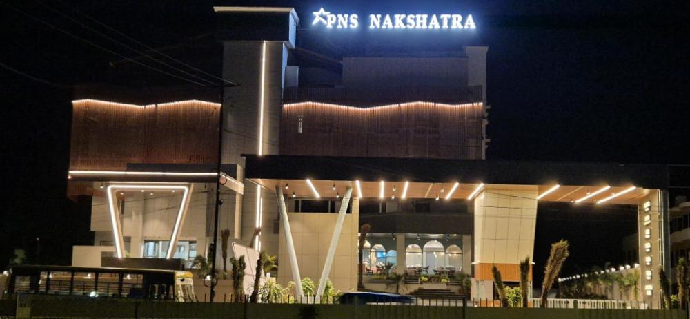 pns nakshatra luxury hotel