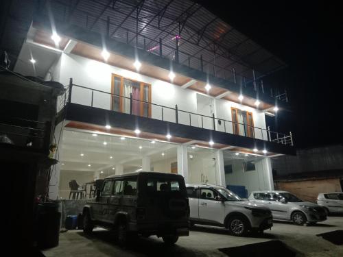 himalayan hill top resort