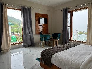 himalayan hill top resort