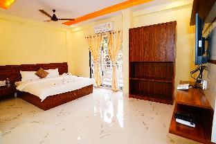 ilif 2724 the ocean treat hotel