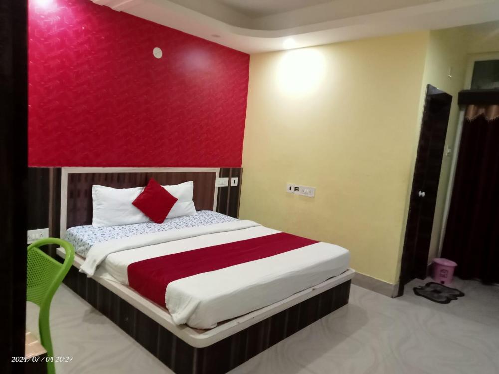 hotel sashi near temple and golden beach puri by morservices