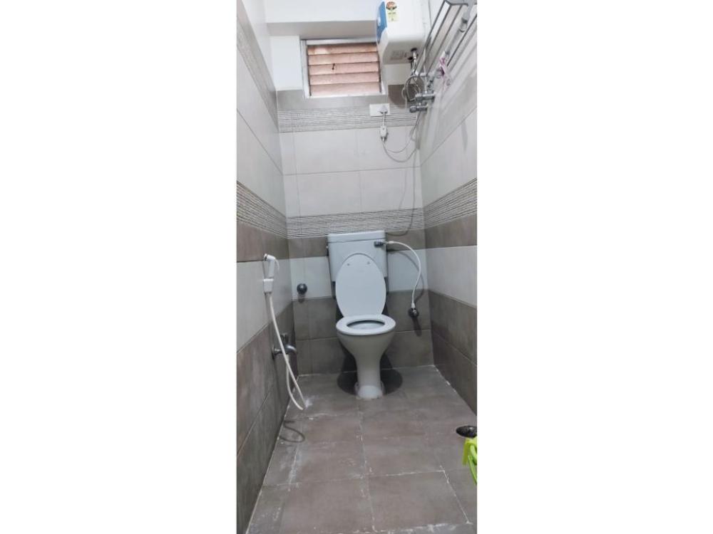 dhamstay hotel aradhya near beach puri