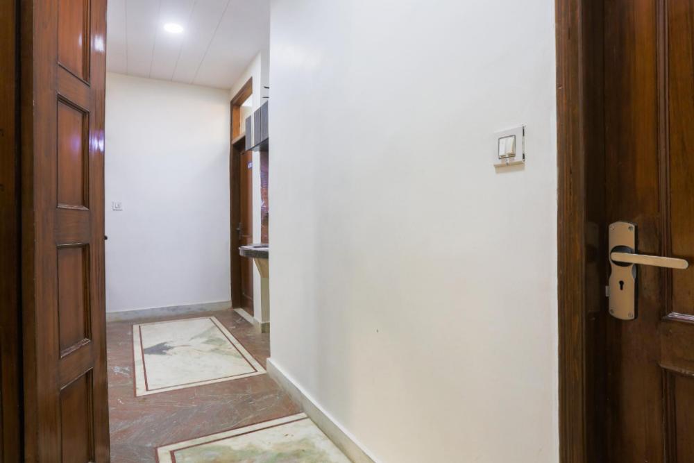 super hotel o golden key rohini