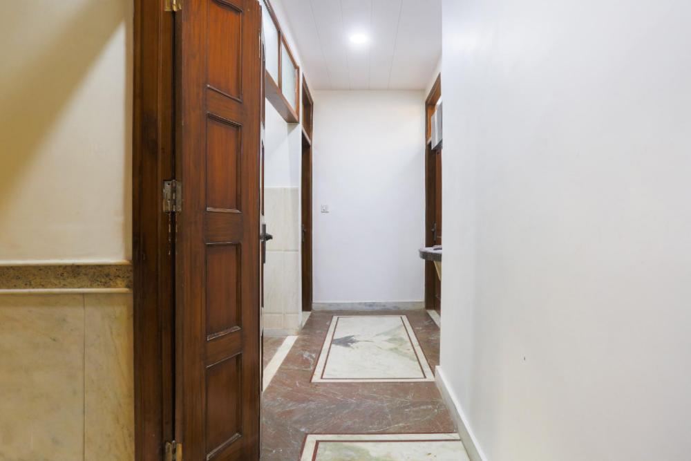 super hotel o golden key rohini