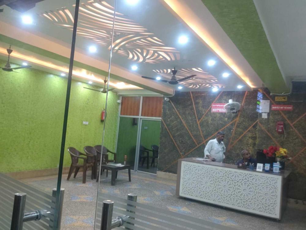 ayodhya cantt palace and restaurant