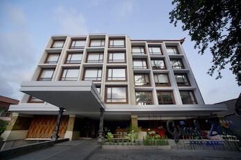 grand zuri kuta bali