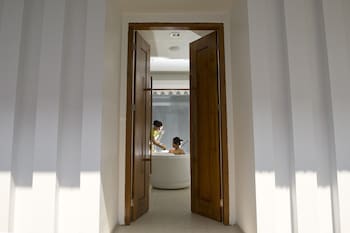 grand zuri kuta bali