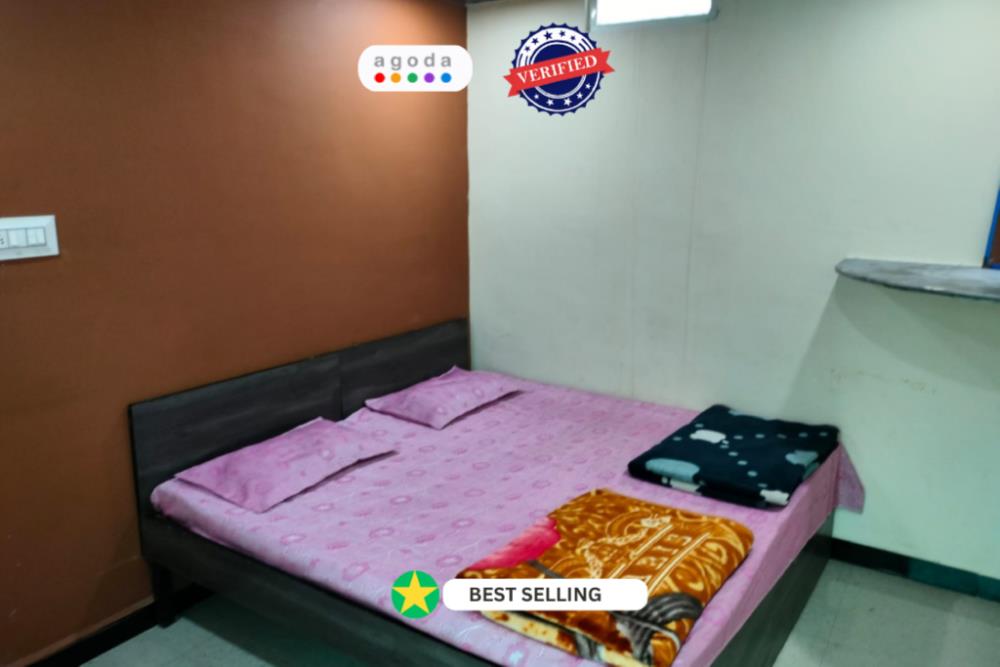hotel kailash kuti guest house