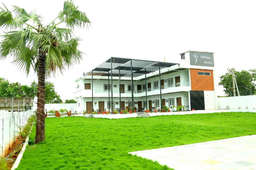 vinayaka resorts