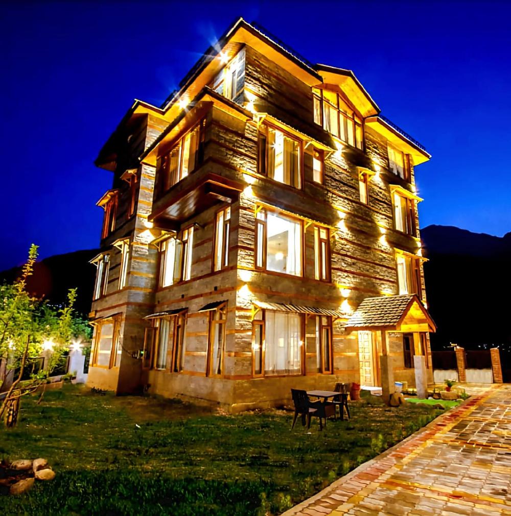 amber cottage manali