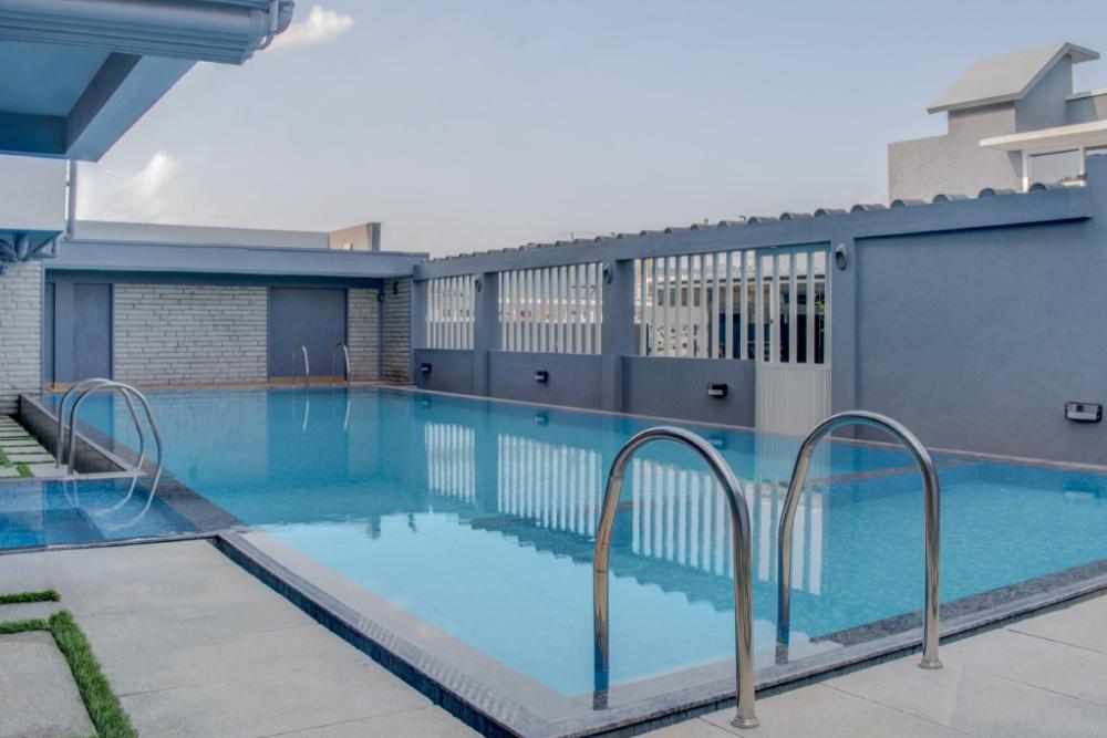 lucent the luxury hotel