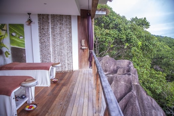 Le Domaine De L'orangeraie,La Digue>>Curieuse Island,4 star