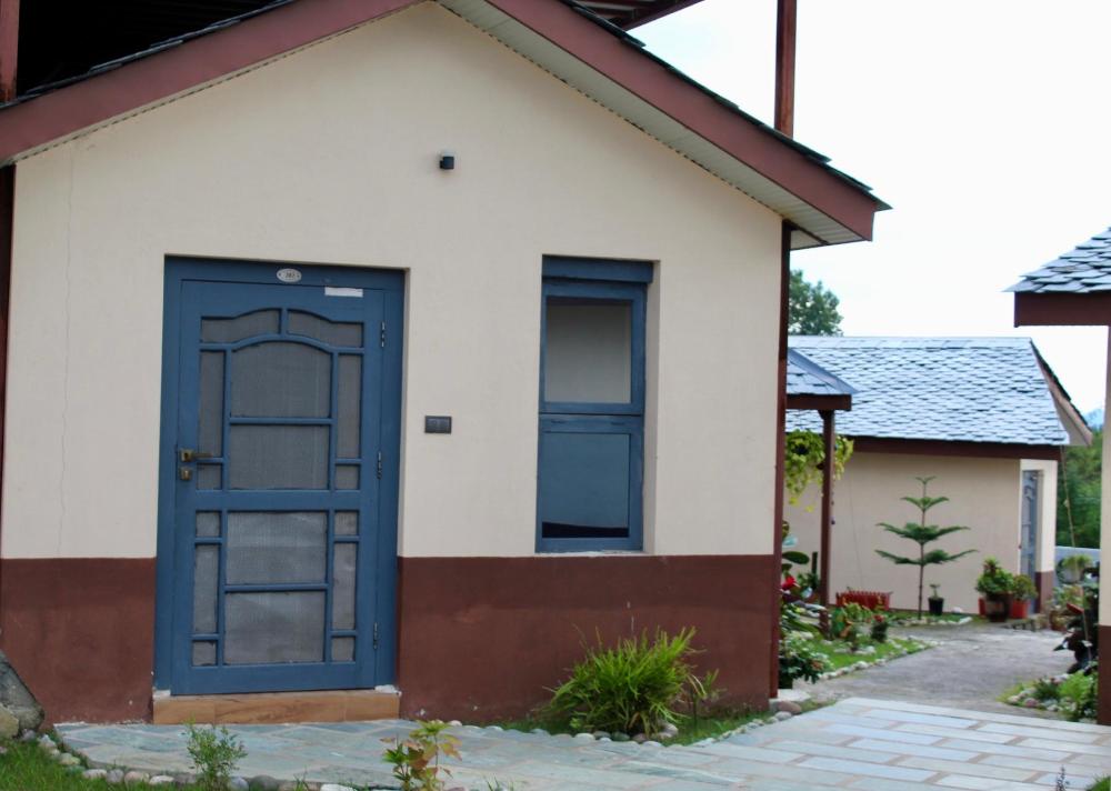 samyati valley retreat