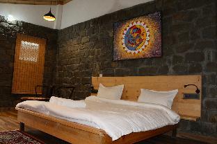 samyati valley retreat