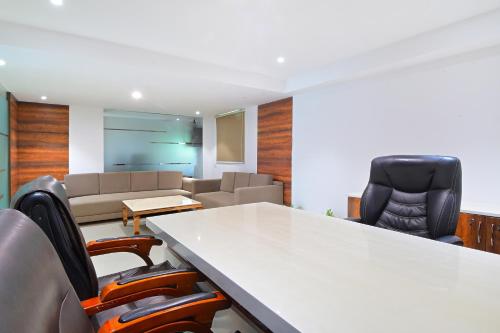 my hotel sector 23 near yashobhoomi dwarka