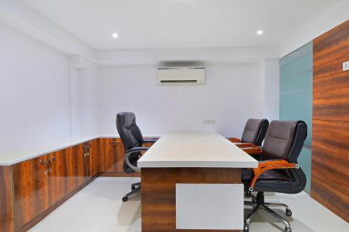 my hotel sector 23 near yashobhoomi dwarka