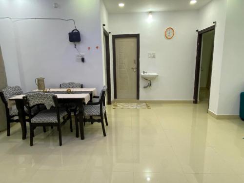 srt homely stay 3bhk with all amenities
