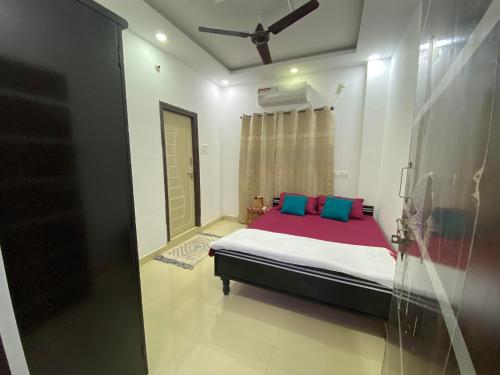 srt homely stay 3bhk with all amenities