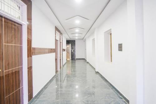 hotel o shivankar paradise