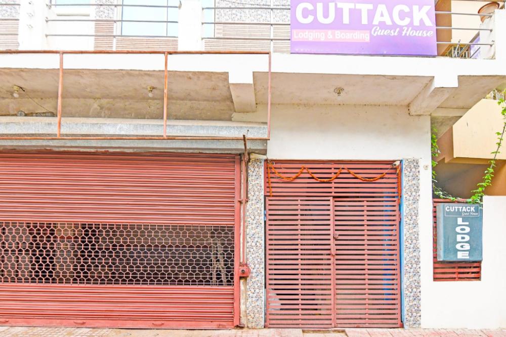 hotel o new cuttack guest house