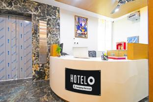 super hotel o the blue moon