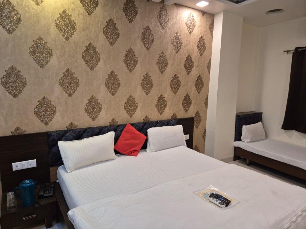 hotel shree aaradhy