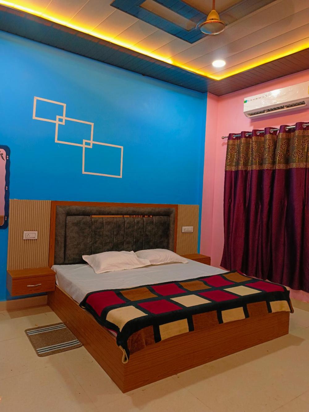 grihalaxmi paying guest house
