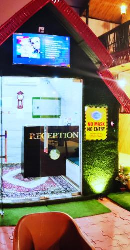 hotel arcadia plutus